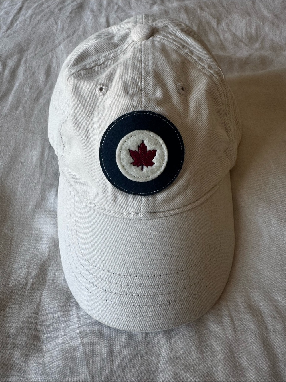 Off-White Vintage Canadian Baseball Cap with Red Maple Patch